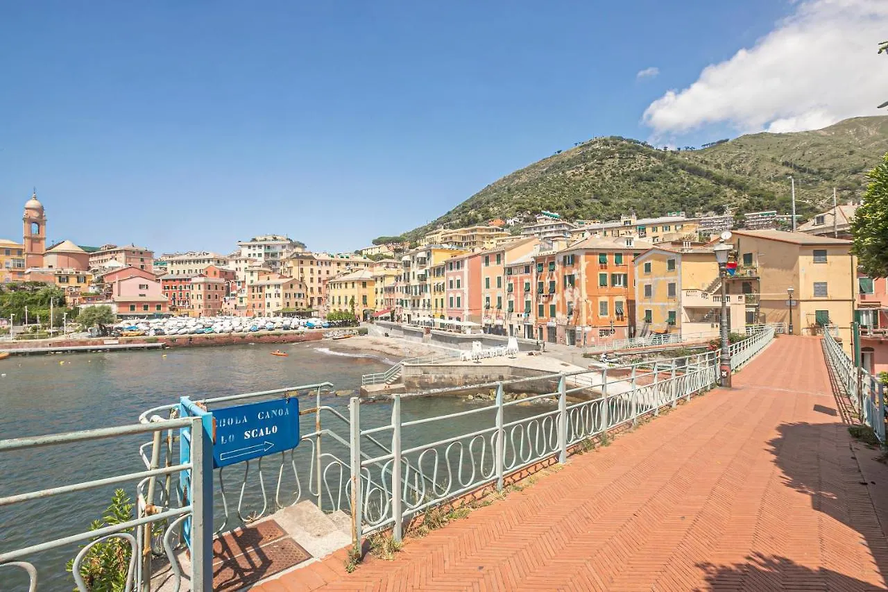 Real Italian Estate - Sea Haven Apartment Genoa